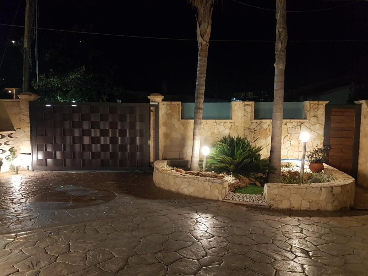 Casa Parisi Villa Agnone Bagni Buitenkant foto